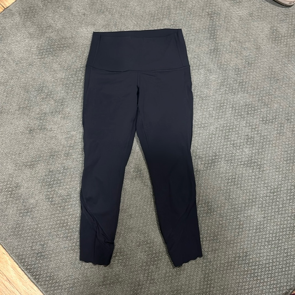 Lululemon leggings size 8
